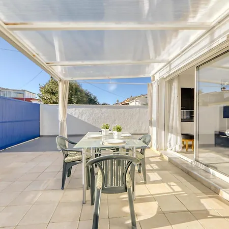 Petitbon By Interhome